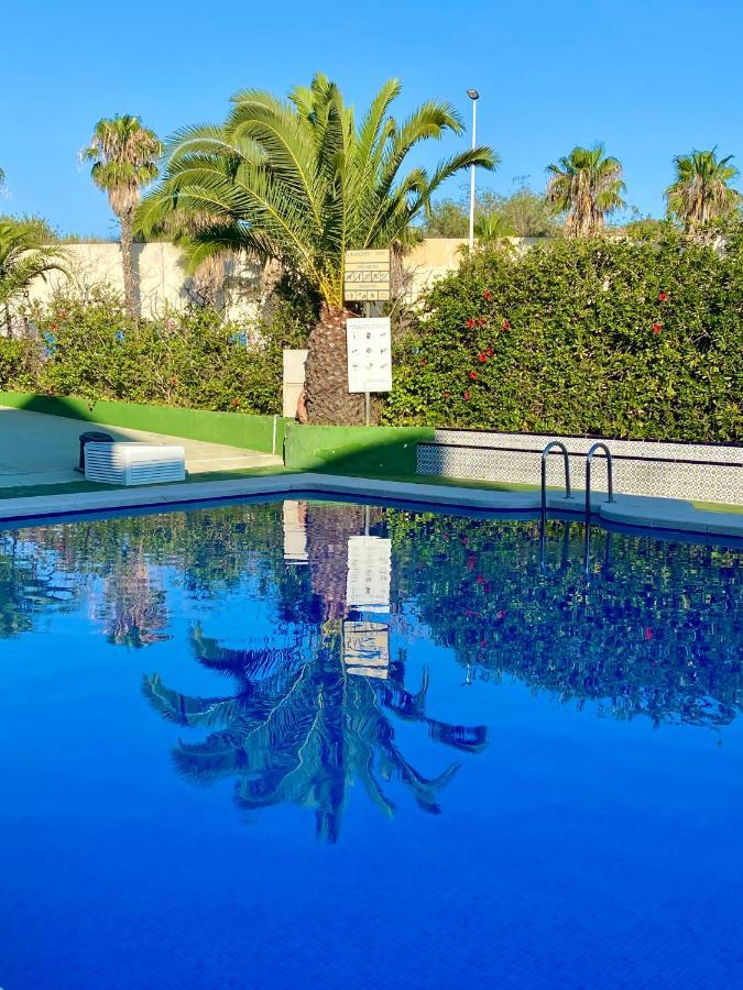 Torrevista Three Bedroom Apartment, Two Swimming Pools And Garage تورّيفيِخا المظهر الخارجي الصورة