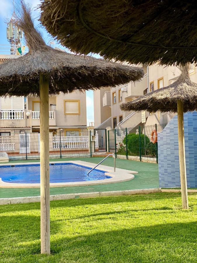 Torrevista Three Bedroom Apartment, Two Swimming Pools And Garage تورّيفيِخا المظهر الخارجي الصورة
